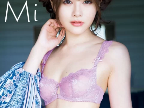 มินามิ ไอซาวะ ดาวเด่นแห่งวงการเอวีญี่ปุ่น กับผลงานสุดตราตรึงที่พาเธอสู่จุดสูงสุด