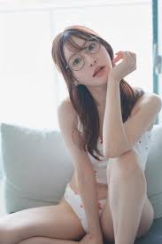 จากใจรักสู่เส้นทางนักแสดงตัวจริง Moe Amatsuka ผู้หญิงที่ไม่มีคำว่ายากสำหรับทุกบทบาท